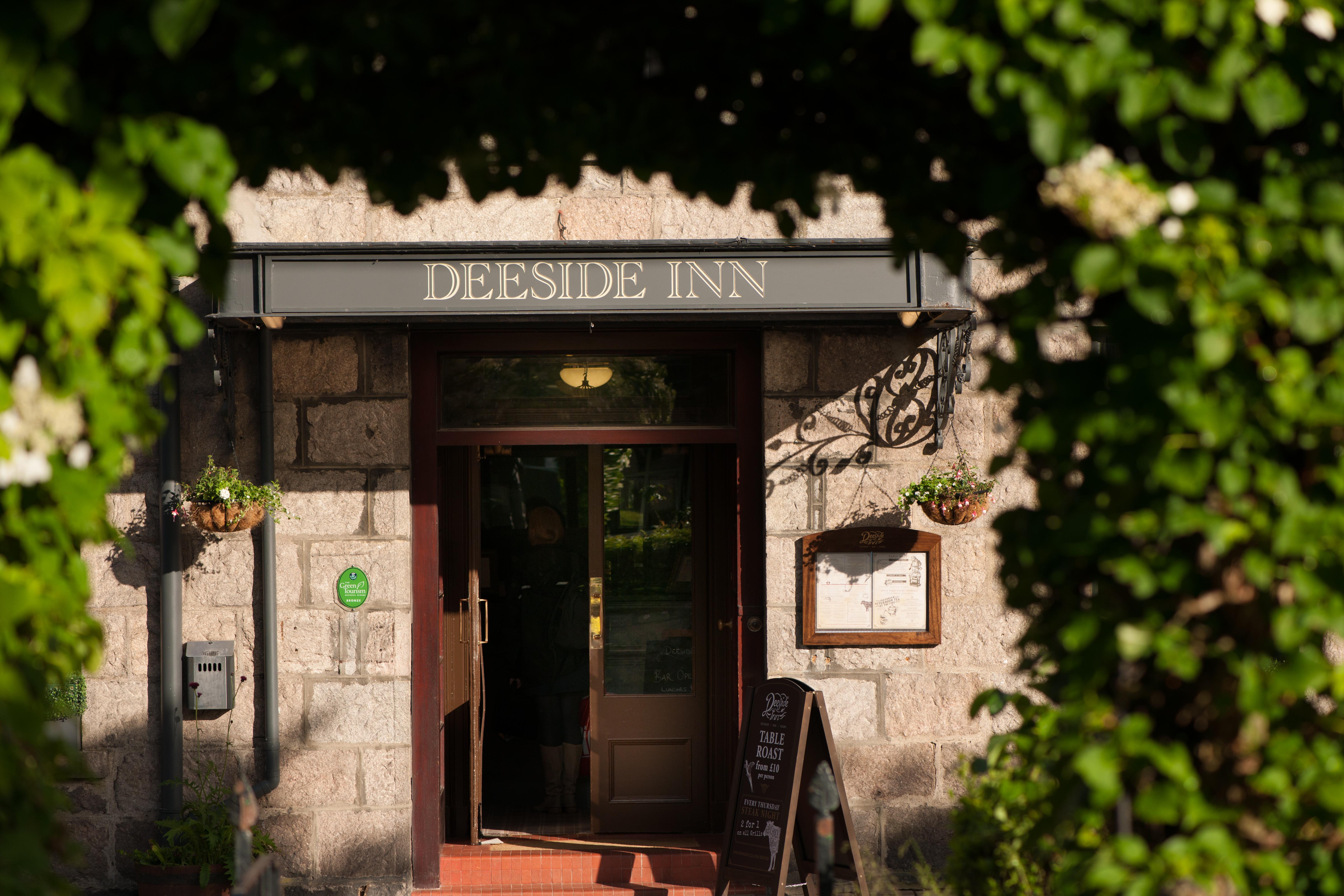 Hotel Balmoral Arms Ballater Exteriér fotografie